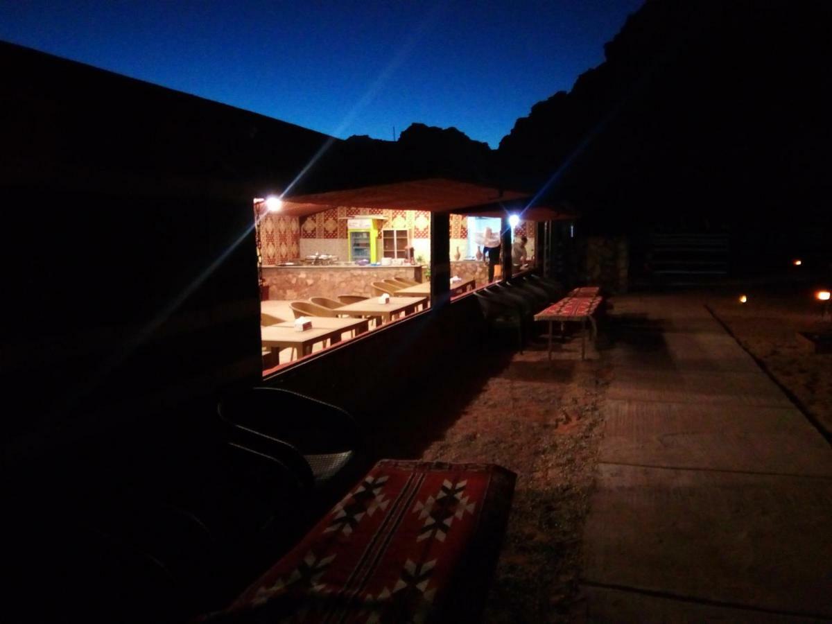 Wadi Rum Caravan Camp Exterior foto